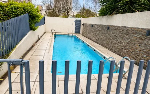 Venta Departamento En San Miguel 1 Dormitorio En Suite 2 Clósets Estacionamiento Cubierto